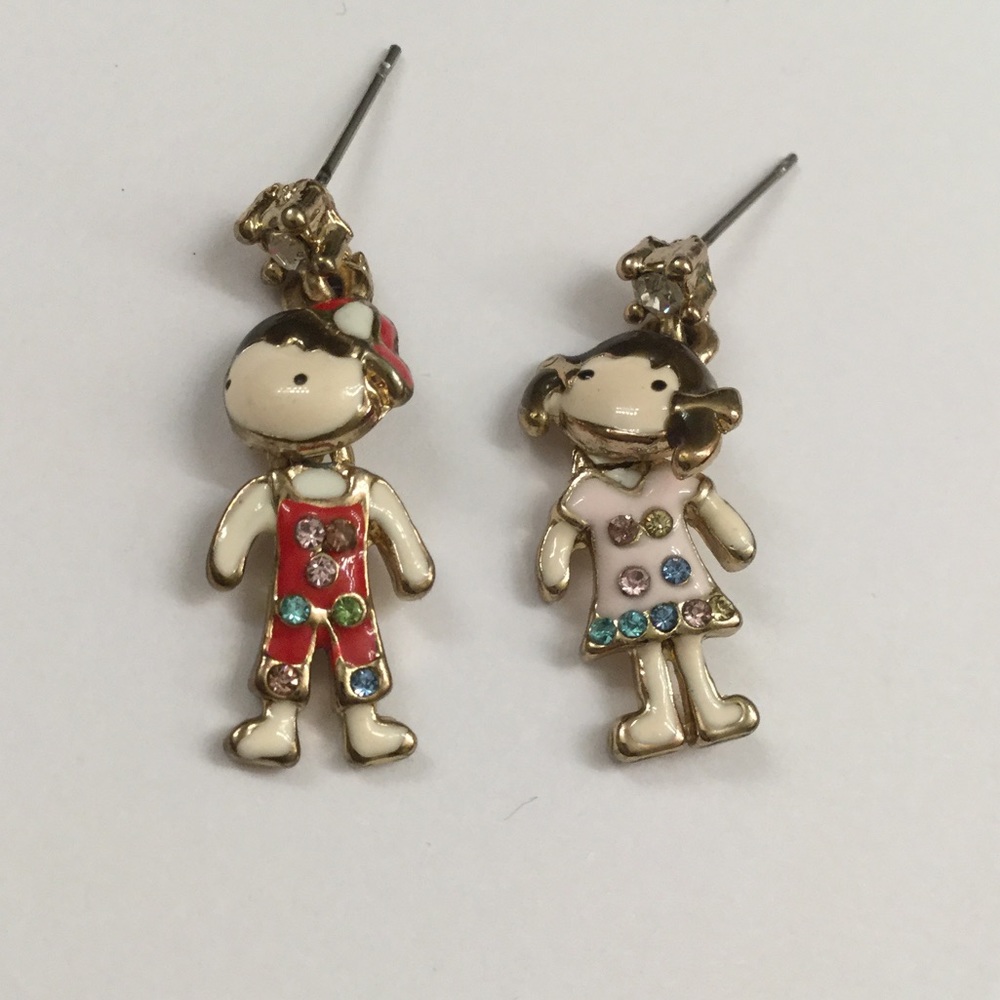 Boy and girl dangle earrings
